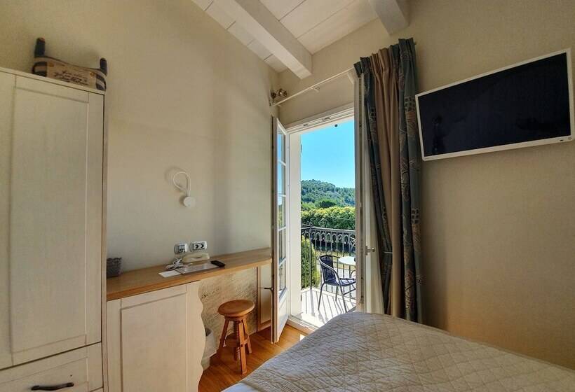 בית מלון כפרי Hôtel Eze Hermitage