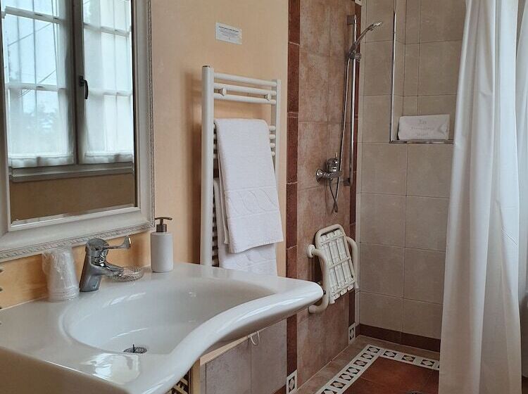 בית מלון כפרי Hôtel Eze Hermitage