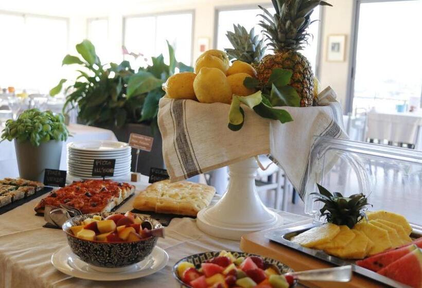 酒店 Liliana Diano Marina