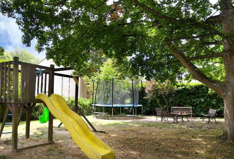 فندق Logis Hôtel Ariane