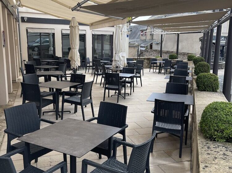 ホテル Logis Hôtel élégance Au Vieux Morvan Récemment Rénové