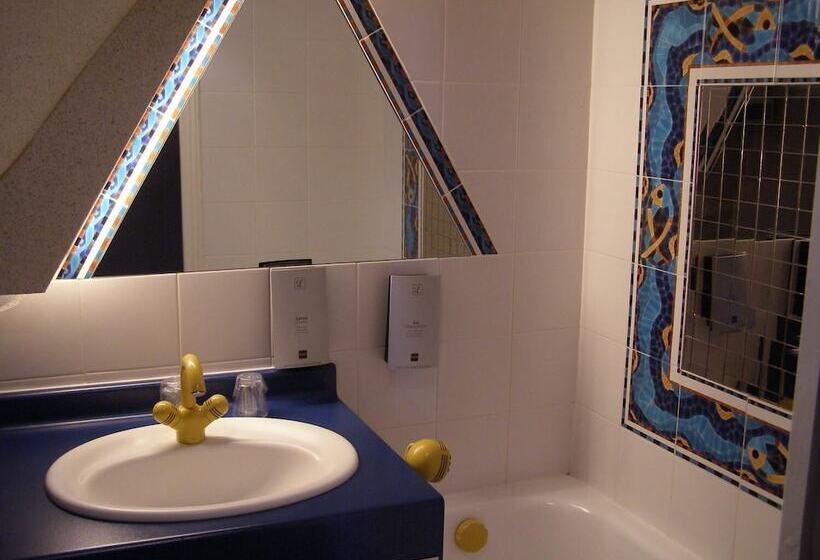 فندق Logis Auberge A La Tete De Lard