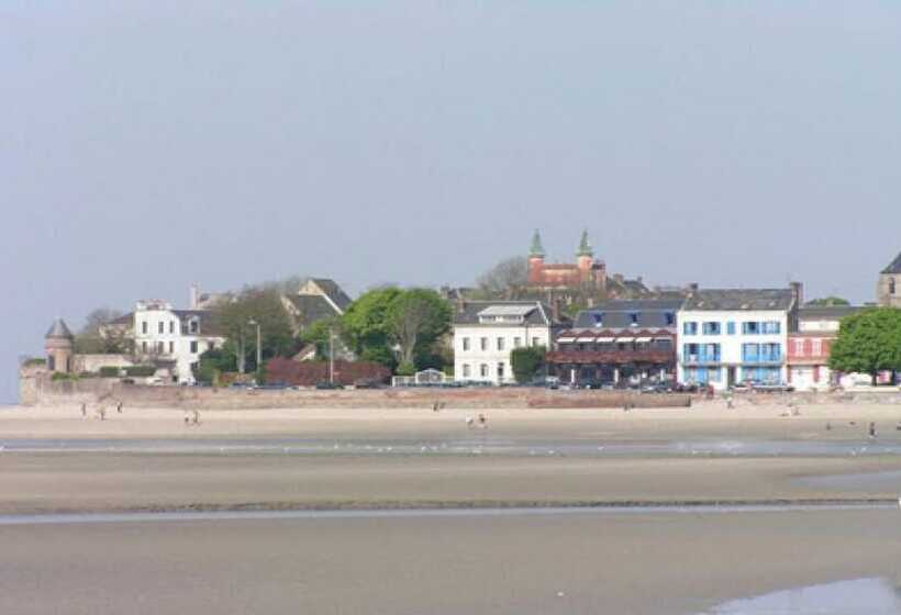 בית מלון כפרי Logis Auberge De La Dune   Hôtel & Restaurant