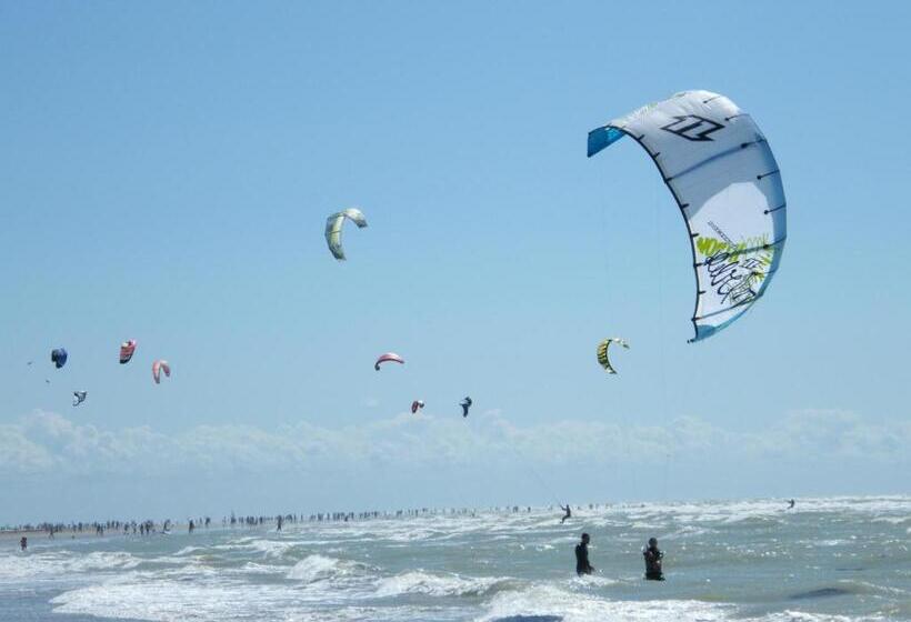 فندق Logis Auberge De La Dune   Hôtel & Restaurant