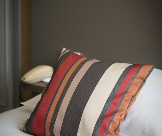 בית מלון כפרי Logis Auberge De La Rose