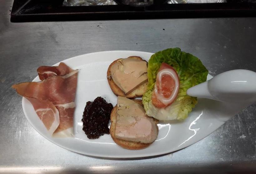 ホテル Auberge La Terrasse