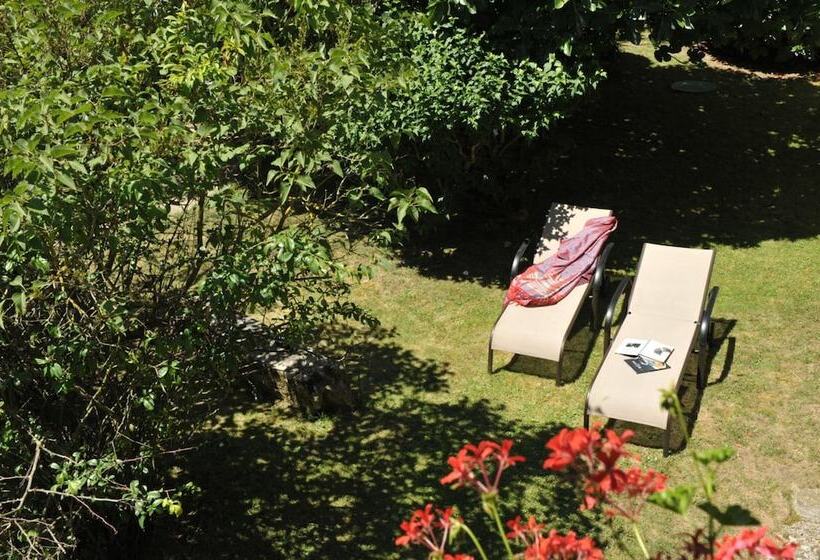 فندق Logis Auberge Le Centre Poitou