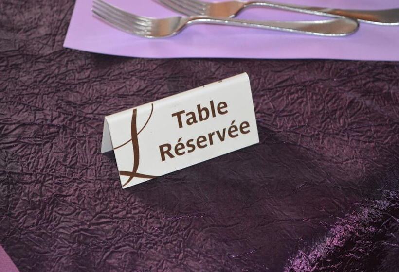 ホテル Logis Bagatelle   51530 Dizy