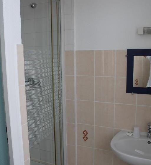 호텔 Logis Hôtel Beauséjour