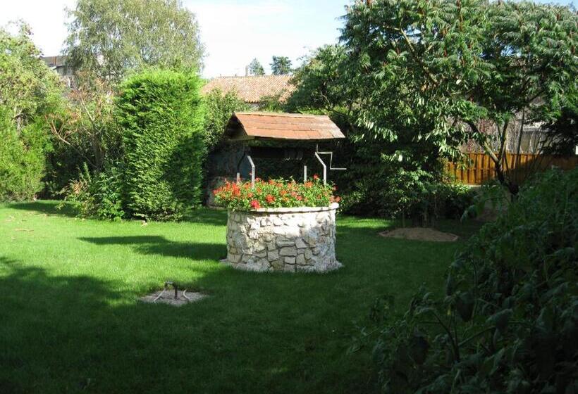 호텔 Logis Hôtel Beauséjour