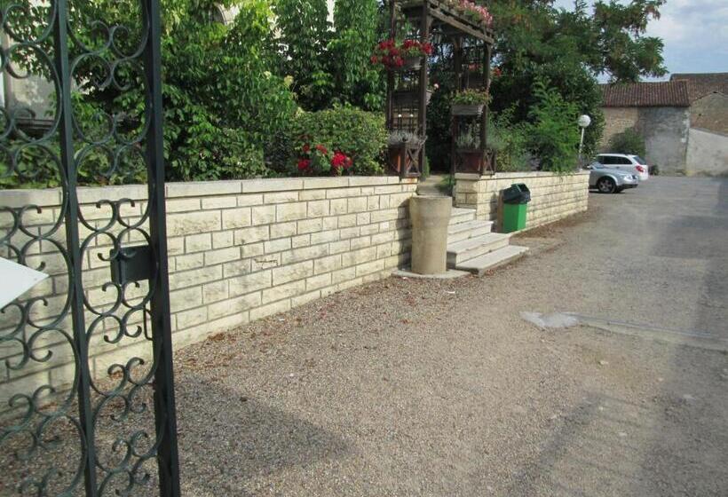 호텔 Logis Hôtel Beauséjour