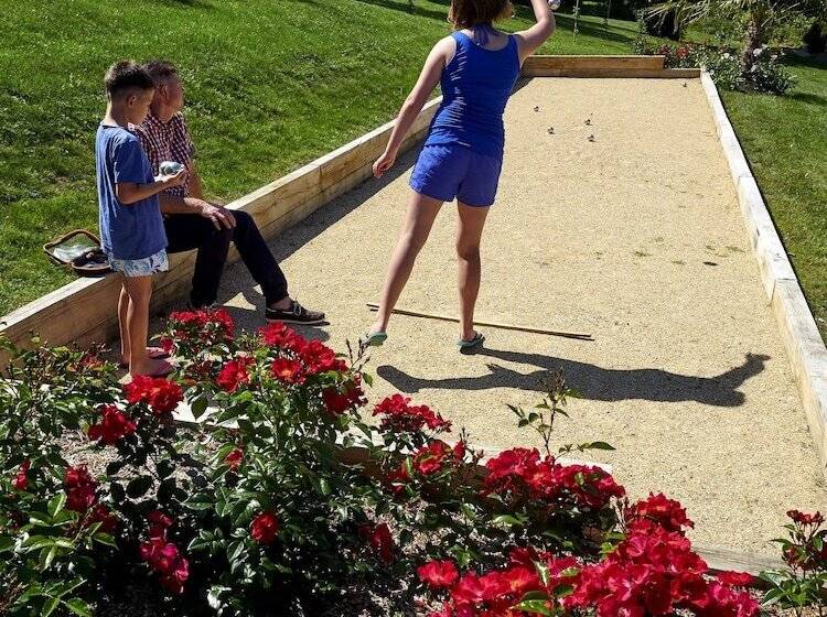 Logis Hotel Belle Vue