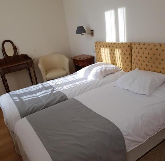 Отель Logis Château De La Motte Hôtel & Restaurant