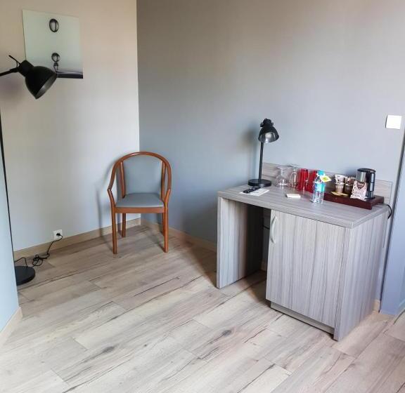 Отель Logis Château De La Motte Hôtel & Restaurant