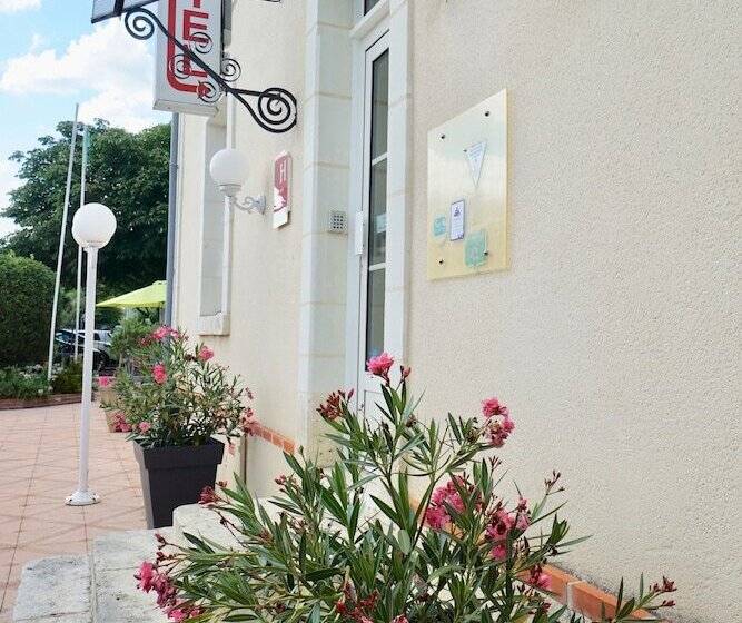 호텔 Logis Hôtel Restaurant Clair Cottage, Chisseaux   Chenonceaux