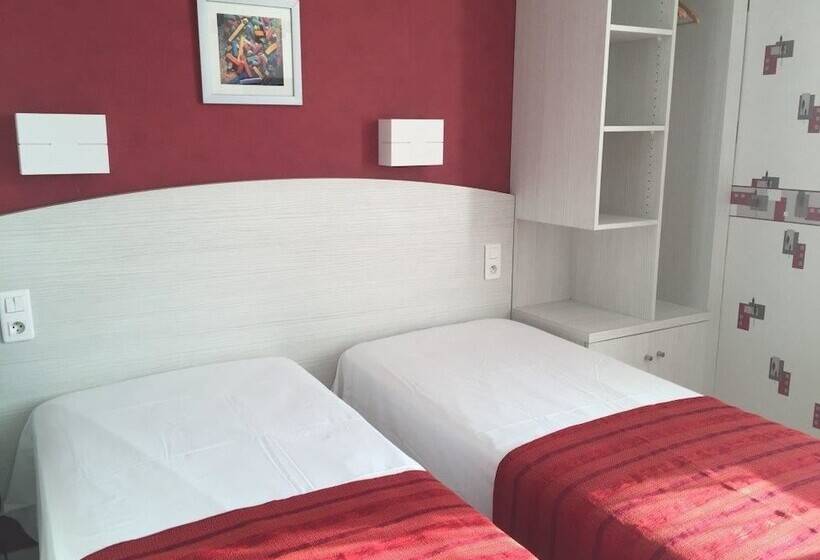 בית מלון כפרי Logis Hôtel Restaurant Cazes Arazat