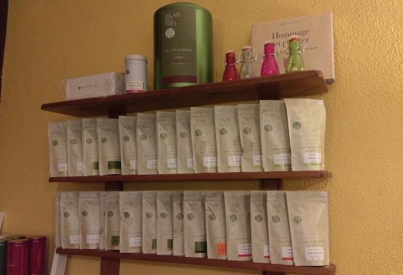 Отель Logis De L Europe Restaurant Le Cepage