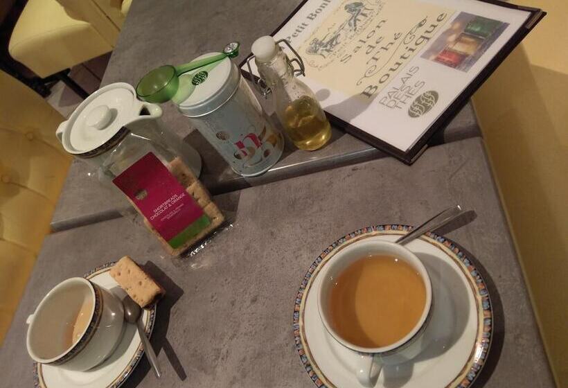 Отель Logis De L Europe Restaurant Le Cepage