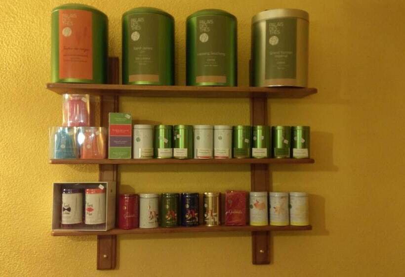 Отель Logis De L Europe Restaurant Le Cepage