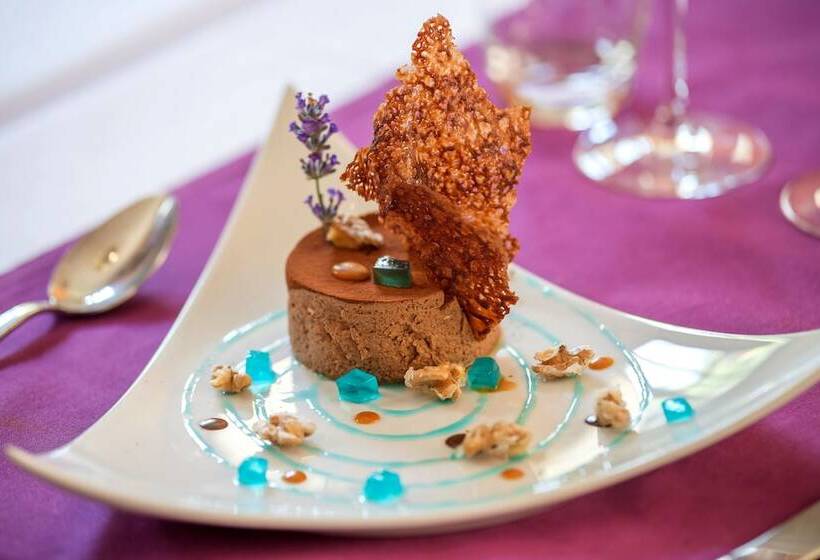 ホテル Logis Hôtel La Brèche De Roland