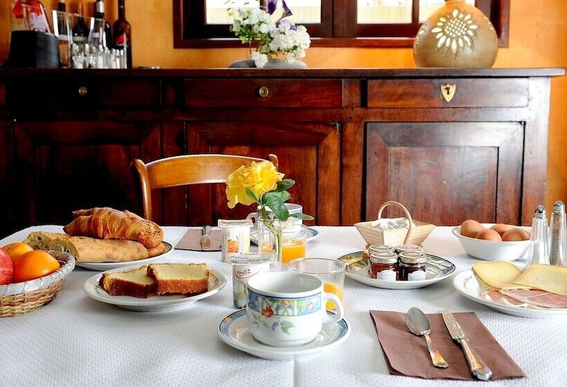 ホテル Logis Hôtel La Brèche De Roland