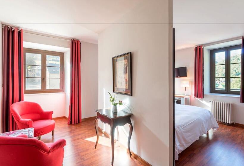 ホテル Logis Hôtel La Brèche De Roland