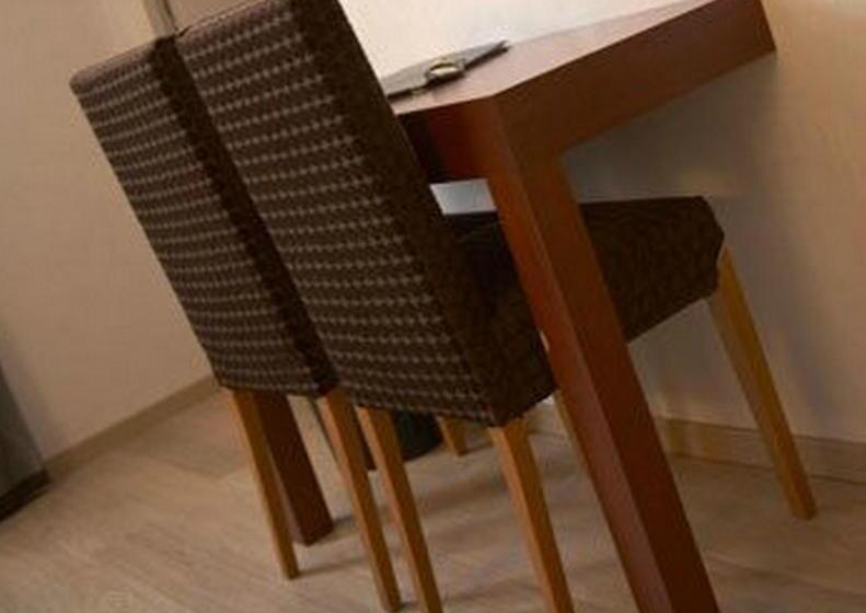 هتل Logis Hôtel Le Cheval Blanc
