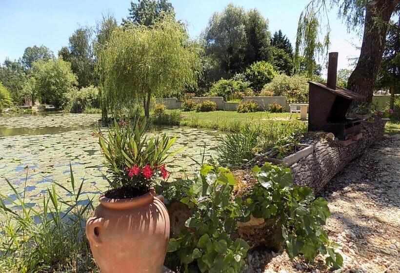 호텔 Logis Hôtel & Spa Le Saint Antoine