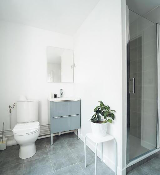 酒店 Logis Hôtel Restaurant Vuillot