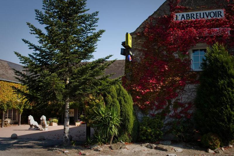 فندق Logis L Abreuvoir