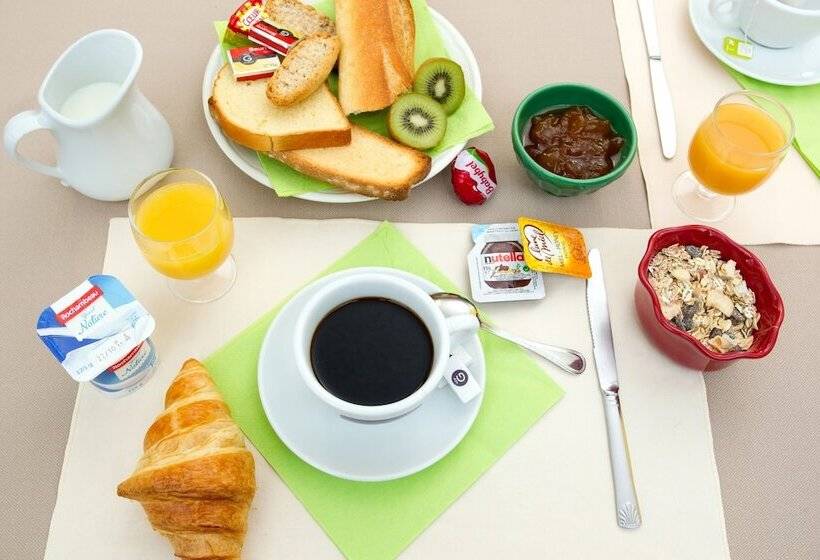 ホテル Logis L Auberge Picarde