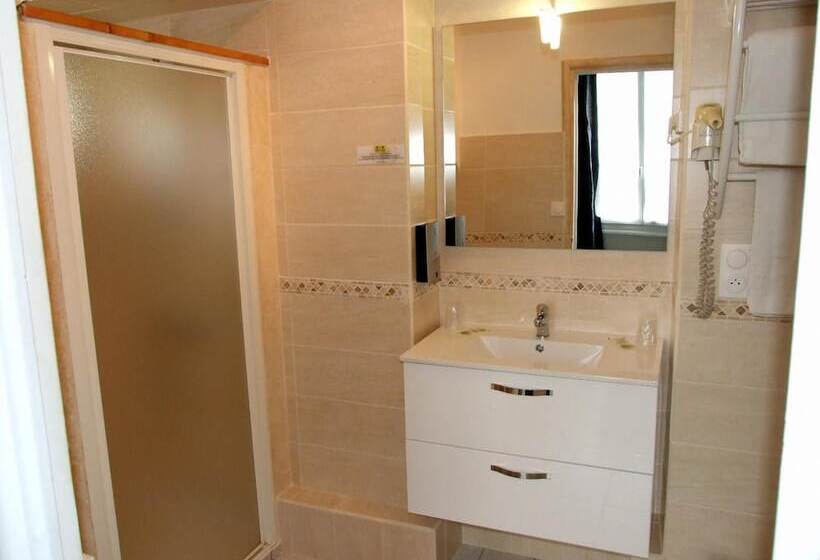 Logis Hotel L Occitan 2 étoiles