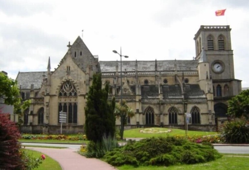 Logis Hotel Restaurant La Régence