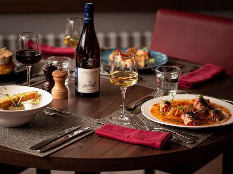 Отель La Terrasse Fleurie, Logis, Hôtel Et Restaurant