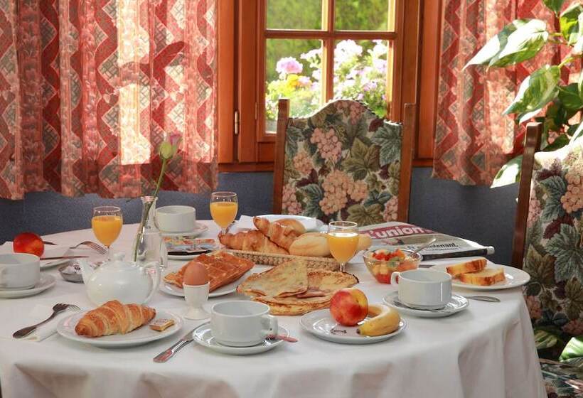 בית מלון כפרי Logis Le Pot D Etain