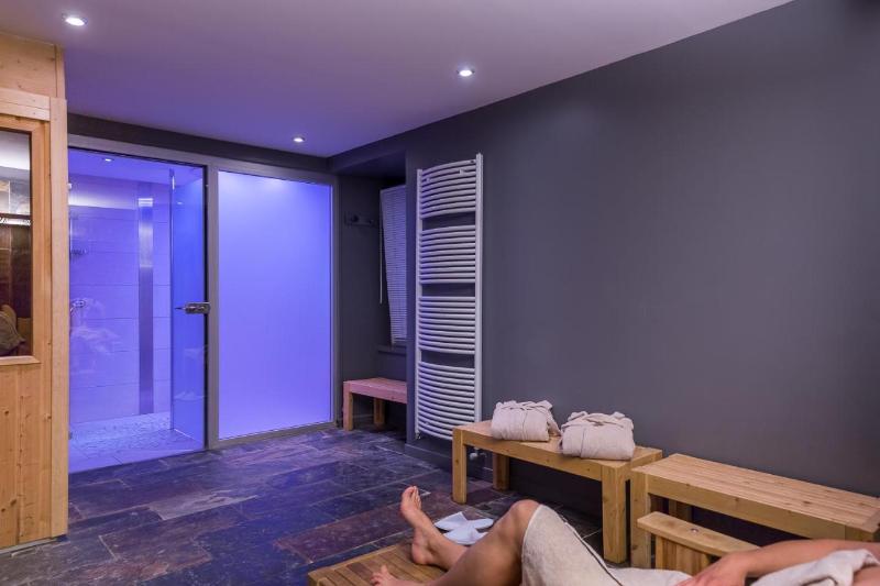 فندق Logis Le Rabelais Hôtel  Restaurant   Spa