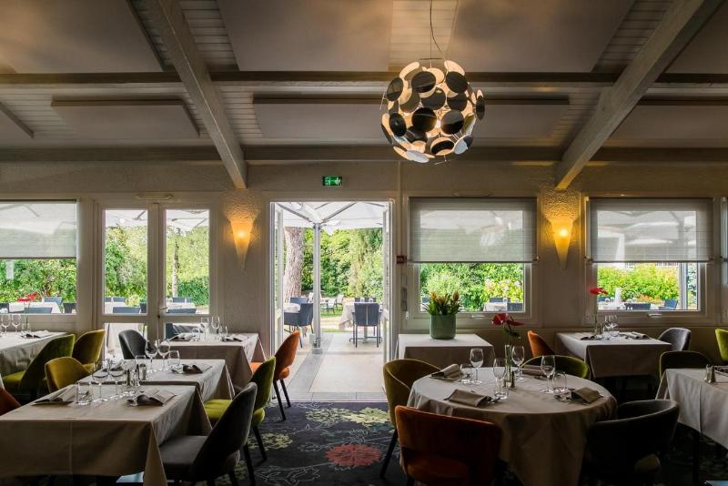 בית מלון כפרי Logis Le Rabelais Hôtel  Restaurant   Spa
