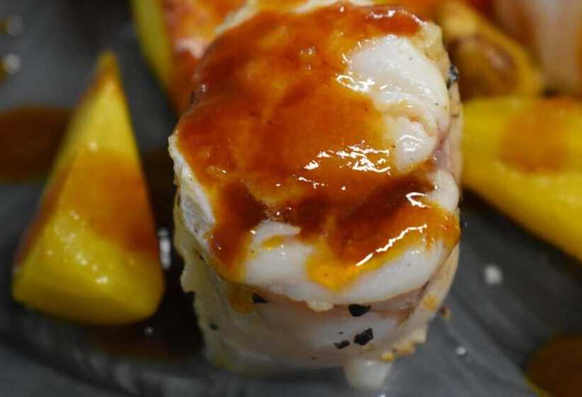 فندق Logis Le Relais De La Voie Sacrée