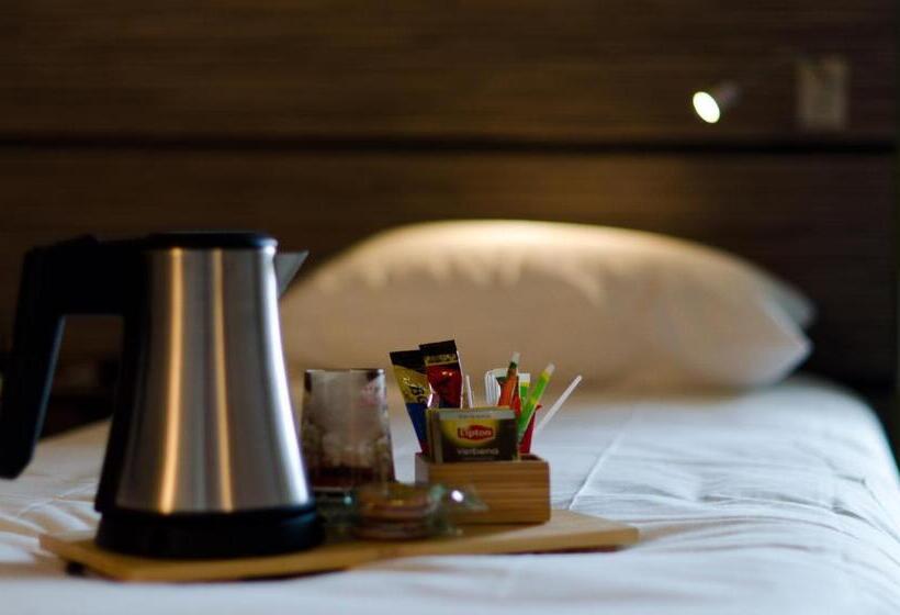 酒店 Logis Hôtel Le Vert Galant