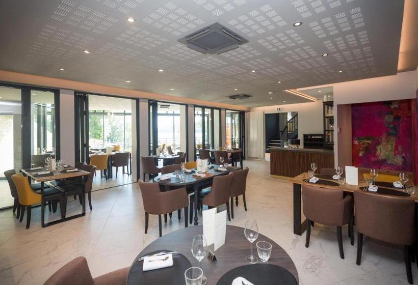 호텔 Logis Les Voiliers