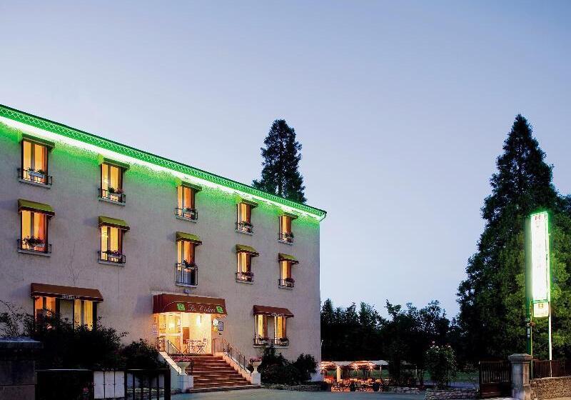 호텔 Logis Hôtel Restaurant Les Cèdres