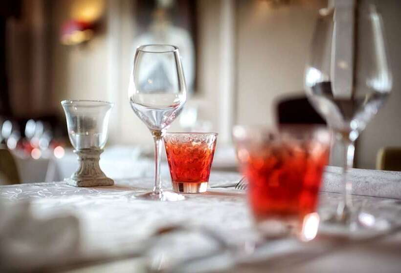 בית מלון כפרי Logis Hôtel Restaurant Les Voyageurs