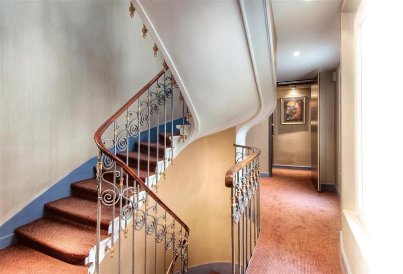 ホテル Opera D Antin