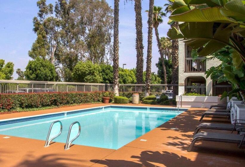 호텔 Quality Inn Riverside Near Ucr And Downtown
