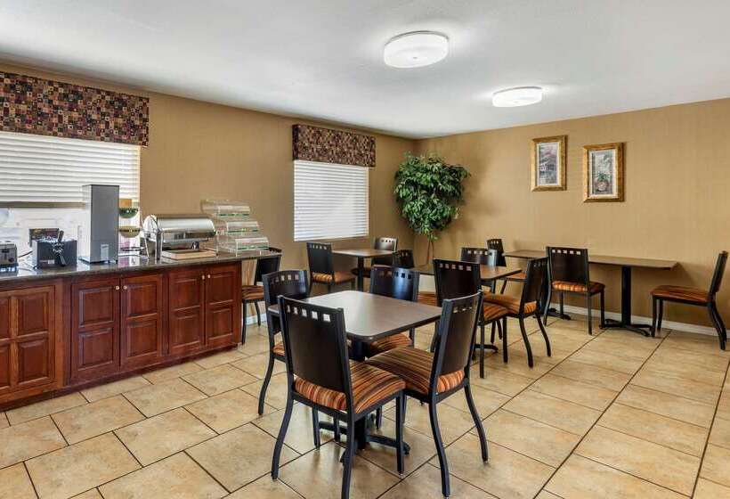 فندق Quality Inn Russellville I40