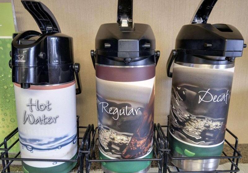 فندق Quality Inn Russellville I40