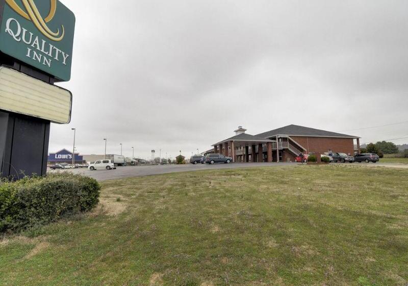 فندق Quality Inn Russellville I40