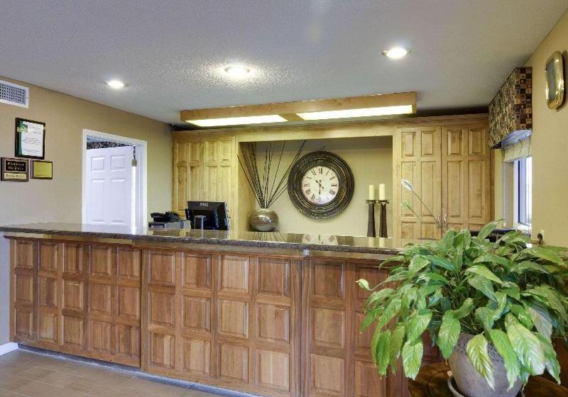 فندق Quality Inn Russellville I40