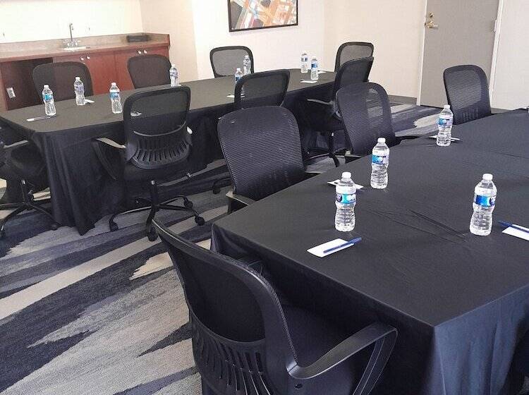 فندق Comfort Suites Denver North   Westminster