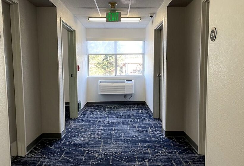 호텔 Comfort Suites Denver North   Westminster